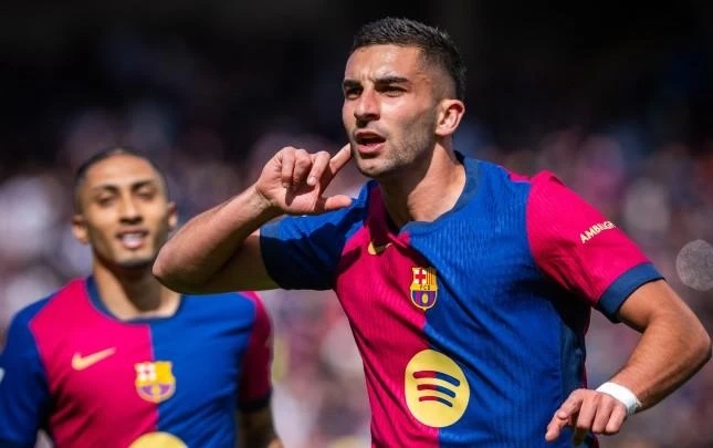 "Barcelona" wins with a late goal, "Atletico" loses