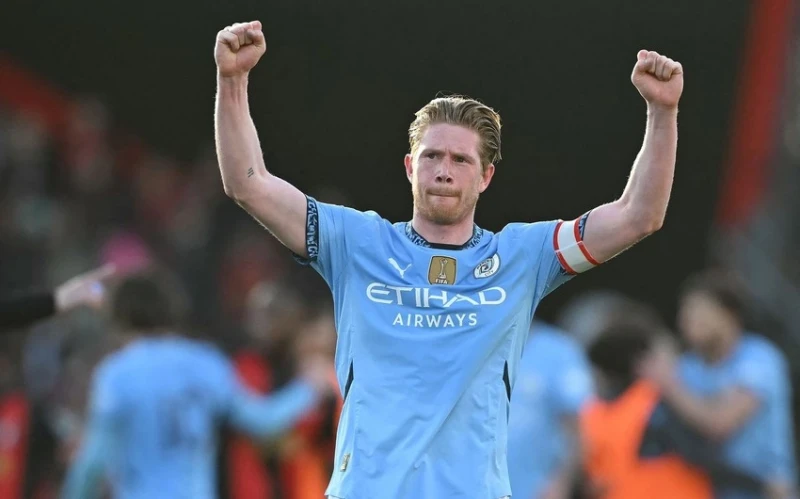 Italian media: "Napoli" and "Liverpool" are interested in De Bruyne