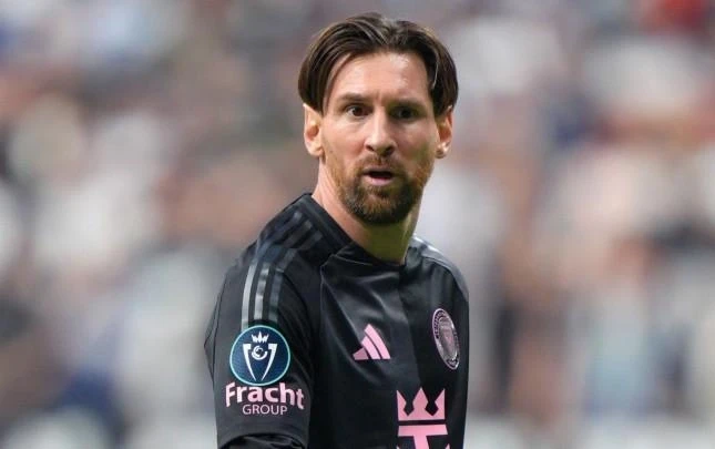 Məhv olsun o ağlayan Messi