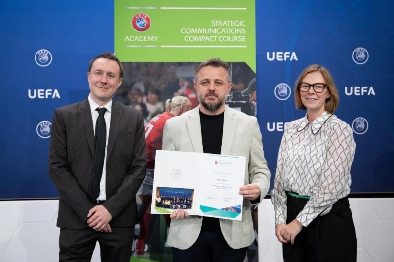UEFA diploma presented to the head of "Qarabağ"'s press service