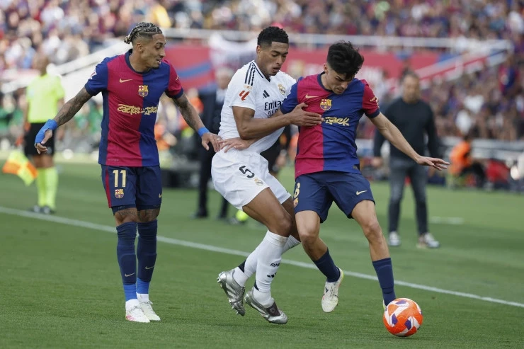 "Barcelona" Wins in "El Clasico"