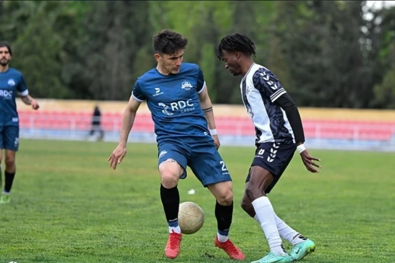 What are the goals of "Imishli" and "Karvan" clubs, which are candidates to be promoted to the Premier League?