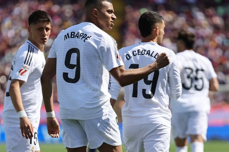 Mbappe broke the record of the Chilean striker