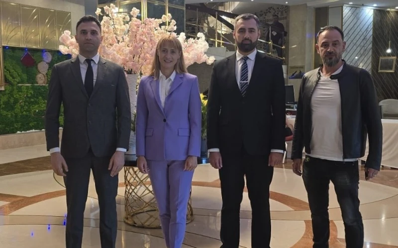 Representatives of Azerbaijan Swimming Federation held a meeting in Romania
