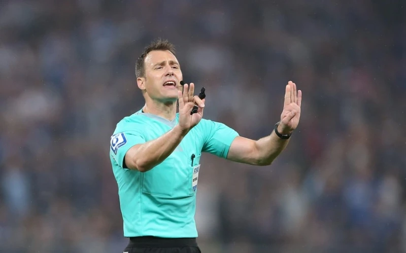 The composition of the referee team that will manage the Europa League final match has been announced