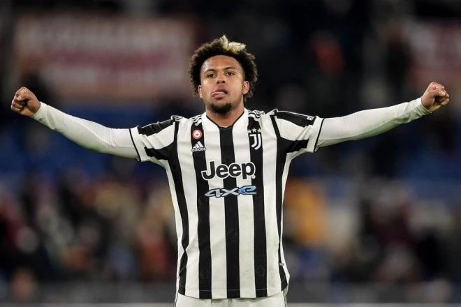 Weston McKennie, Juventus ile anlaşmaya vardı