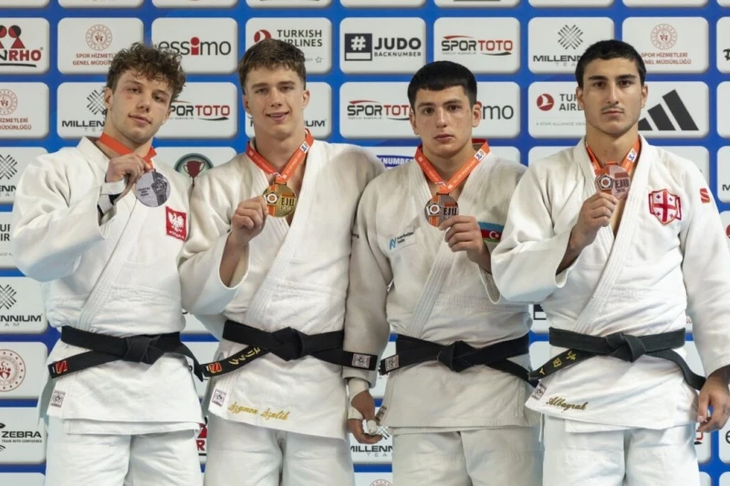 Azerbaijan national team won 7 medals in Istanbul