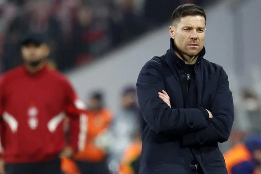Xabi Alonso to Madrid, While Carlo Ancelotti...