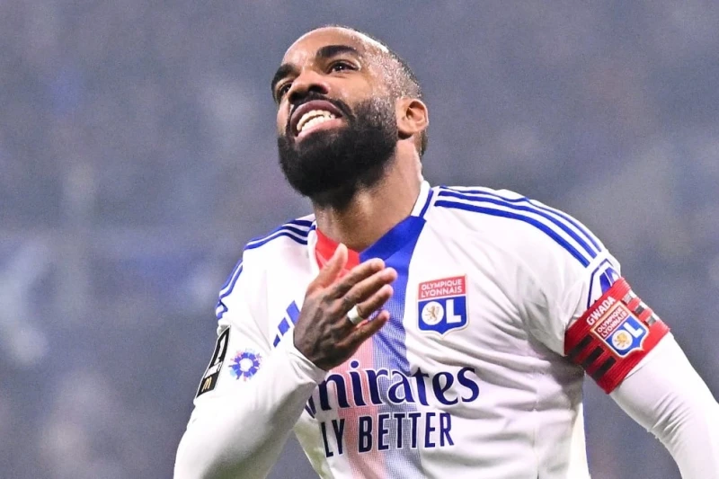 Burglars broke into the house of a "Lyon" player
