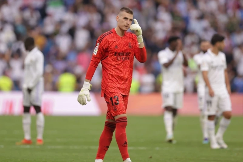 Real Madrid goalkeeper in the sights of Galatasaray and Fenerbahce