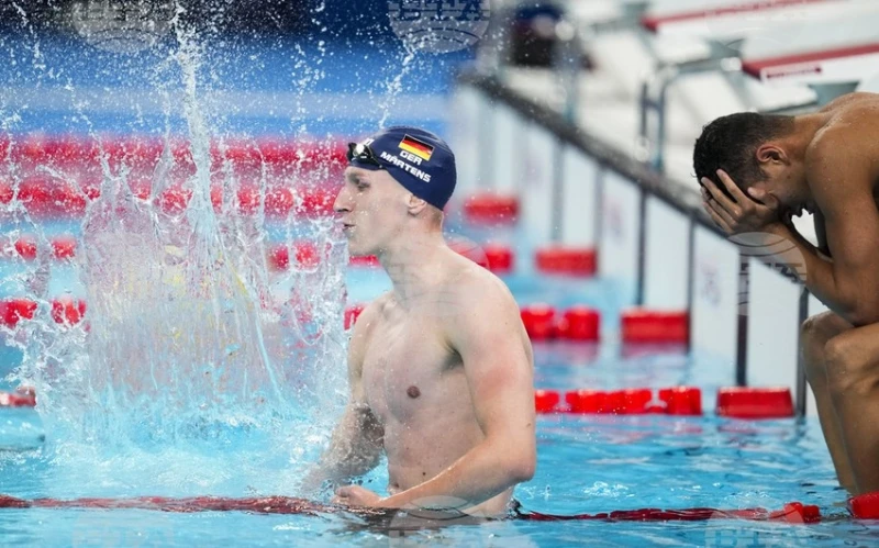 German swimmer breaks world record in 400m freestyle