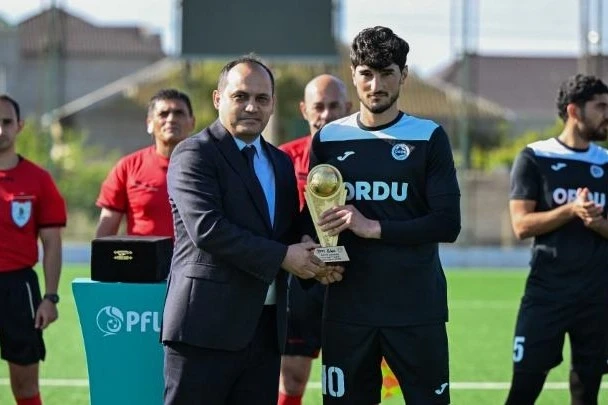 The winner of the "Goal of the Month" award in the First League was awarded