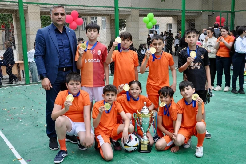 Inter-school mini-football tournament winner determined - PHOTO