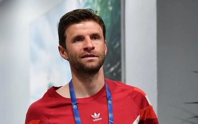 Müller caught up with Messi