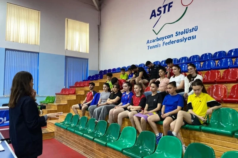 AMADA organized a seminar for tennis players this time