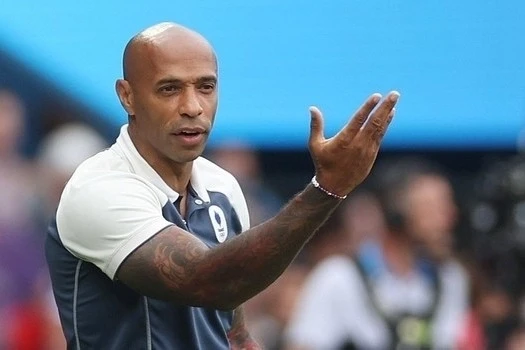 Offer for Thierry Henry from Leipzig