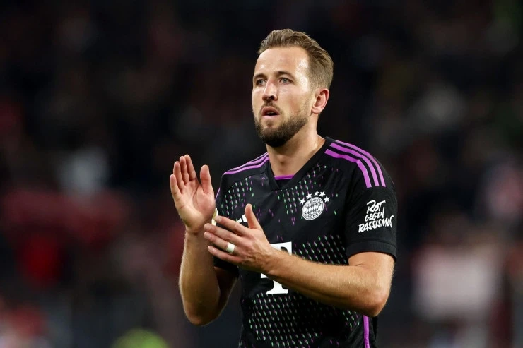 Harry Kane won his first trophy at the age of 31