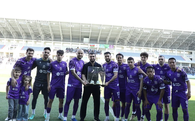 Ceremony held in memory of "Sumgayit" captain who ended his career