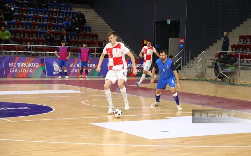 Azerbaijan national futsal team lost to Croatia in the main round of the European Championship