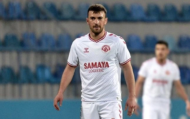 Kara Karayev'in jübile maçı