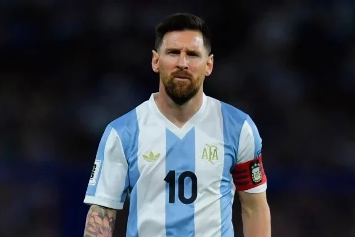 Messi returns to the national team