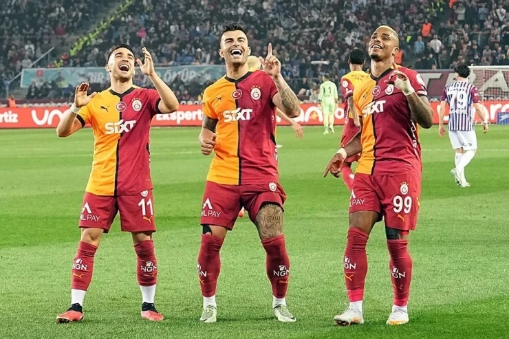 "Galatasaray" Returns from Trabzon Trip with 3 Points