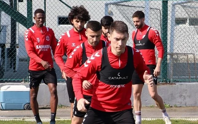 "Araz-Nahçıvan"ın Sakat Oyuncuları Takıma Katıldı