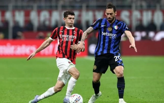 Bugün Milan derbisi oynanacak