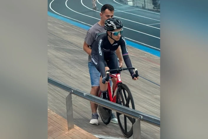 Azerbaijani cyclist wins bronze medal in Kazakhstan
