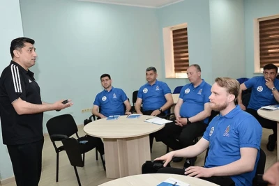 В Баку прошел первый этап тренерского курса категории UEFA PRO