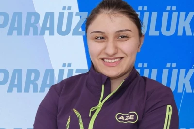 Azərbaycanlı daha bir üzgüçü Fransada keçirilən turnirdə finala yüksəlib