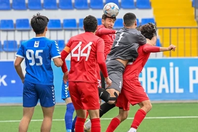 Azerbaycan kulübünün futbolcusu ölüm tehlikesinden kurtuldu