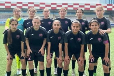 "Sabah" takımı 14:0'lık galibiyetin ardından şampiyonluğu kazandı