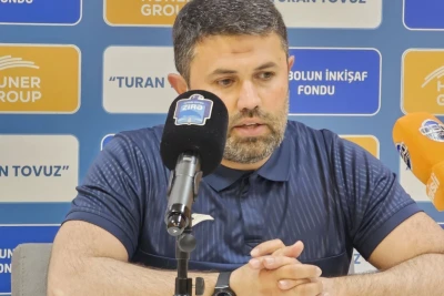 Азер Багиров: "Как ты можешь говорить мне опустить руку?"
