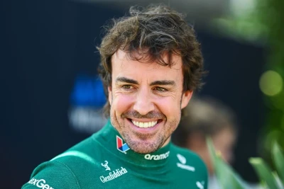 Alonso makes a statement about his future