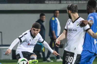 "Neftçi Arena"da 4 gol, 1 "kırmızı kart" - Video