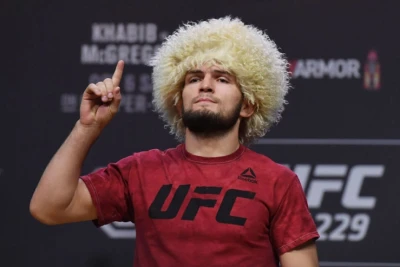 Habib Nurmagomedov yarışma için Bakü'ye gidiyor