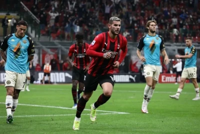 "Milan" Kazandı, "Inter" Kaybetti