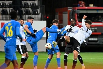 "Neftçi" öz meydanında "Kəpəz" komandasına qarşı 4-cü qələbəsini əldə edə biləcəkmi?